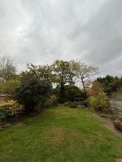 undefined, Redhatch Drive, Earley, RG6