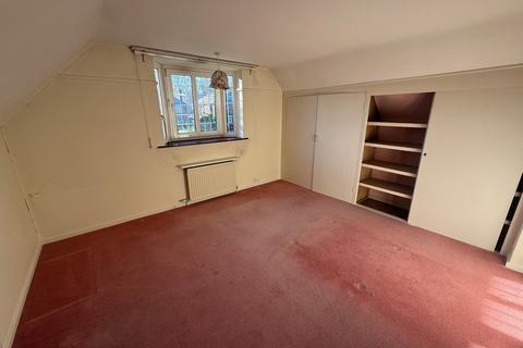 undefined, Redhatch Drive, Earley, RG6