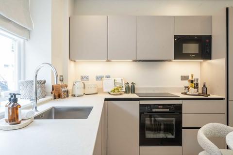 undefined, Warwick Road, London W5