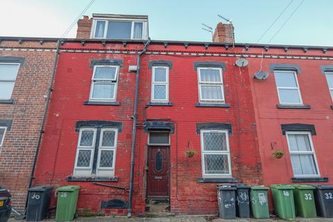 4 bedroom terraced house for sale, Whingate Avenue, Leeds LS12