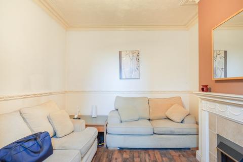 4 bedroom terraced house for sale, Whingate Avenue, Leeds LS12