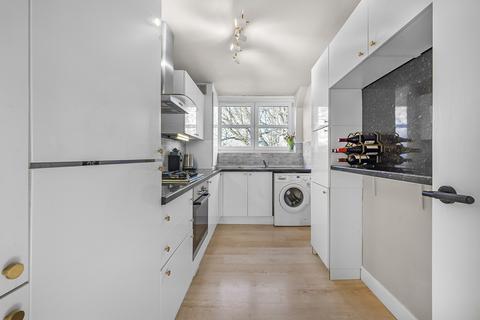 1 bedroom flat for sale, Bell Court, Ivy Road, London, SE4