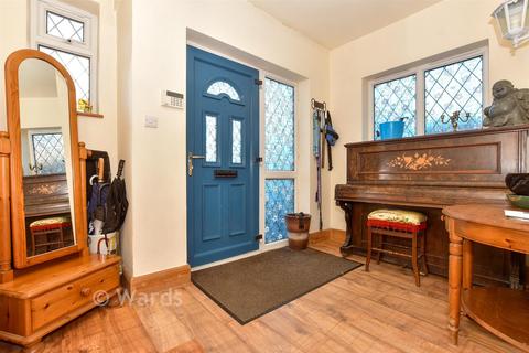 5 bedroom detached house for sale, Sunnyhill Road, Herne Bay CT6