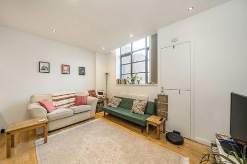 1 bedroom flat to rent, Leigham Court Road, London SW16