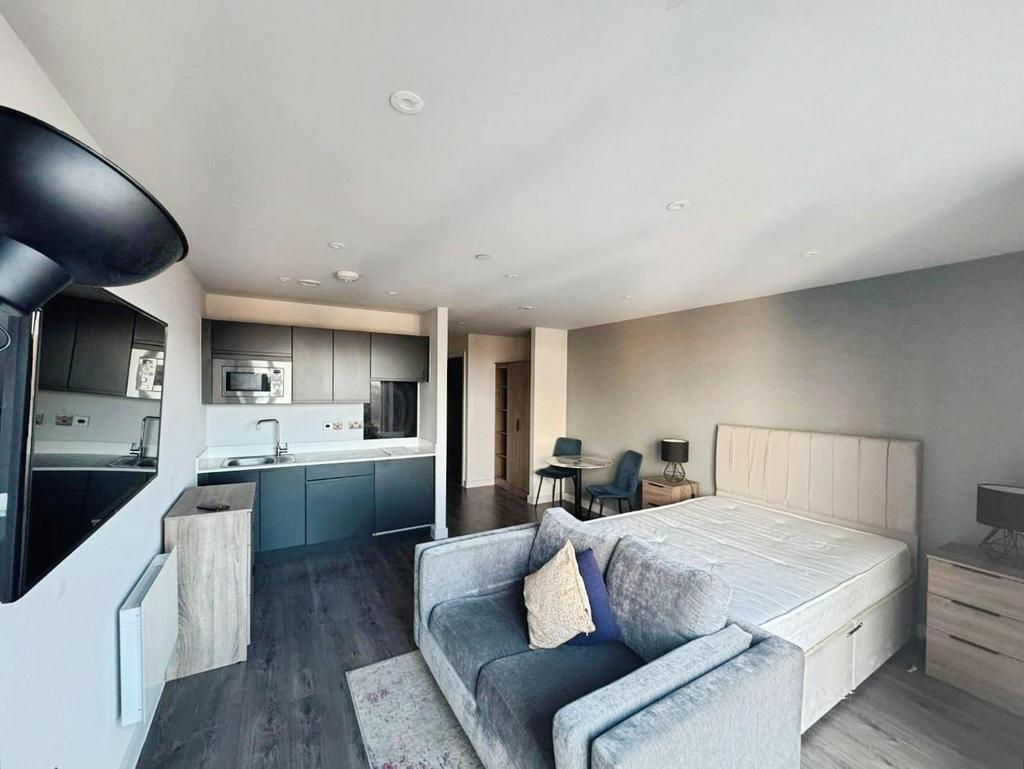 3fd1bed4-Whats App 20 Image 202025-11-27 20at 2015.1