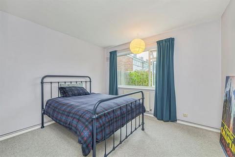 undefined, Lyme Farm Road, London SE12