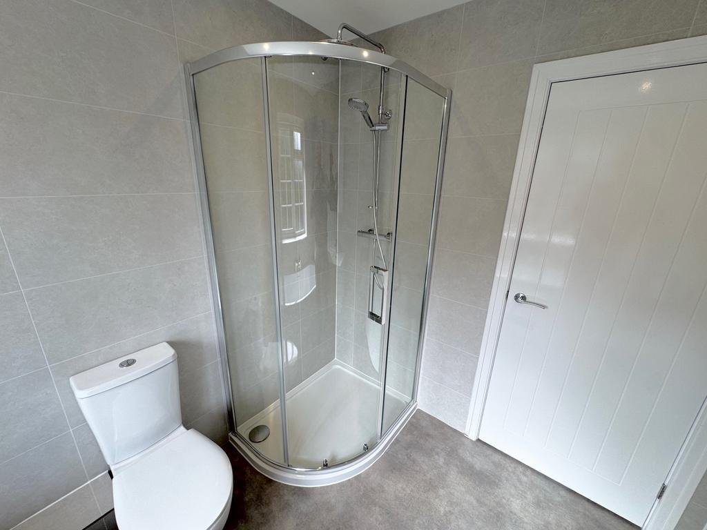 Seperate shower cubicle