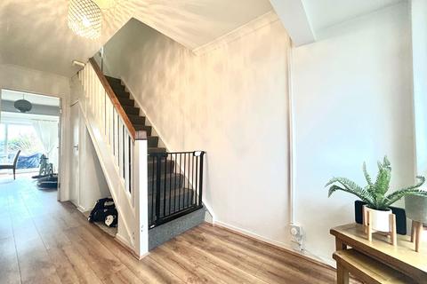 3 bedroom semi-detached house for sale, Thornleigh, Dudley DY3