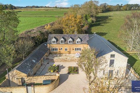 6 bedroom barn conversion to rent, Spectacle Lane, Moulton, Northampton, Northamptonshire, NN3
