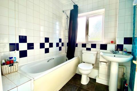 undefined, West Ham Lane | Stratford | E15