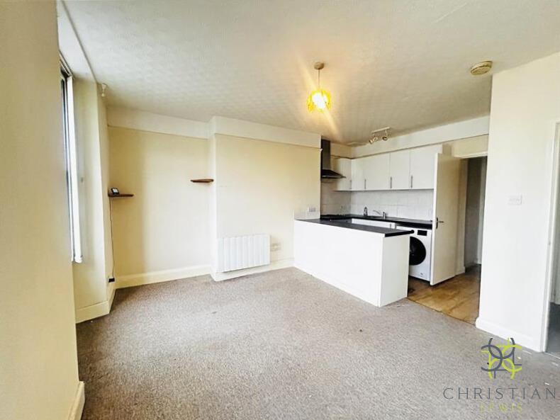 Living Room/Kitchen