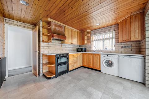 2 bedroom bungalow for sale, Manor Road, Ducklington, Witney