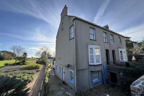 5 bedroom house for sale, 4/5 Bed Victorian Home with direct access to Millbrook Park