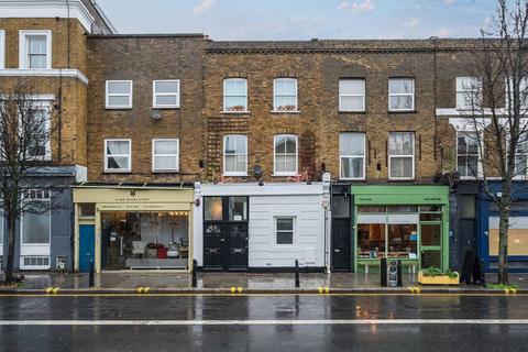 2 bedroom maisonette for sale, Balls Pond Road, Islington, London, N1