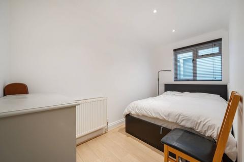 undefined, Balls Pond Road, Islington, London, N1