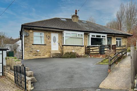 2 bedroom semi-detached bungalow for sale, Airedale Mount, Sandbeds, Keighley, BD20