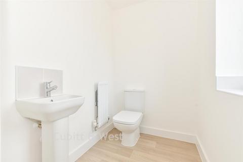 undefined, Oak Grove, Newport, Isle of Wight