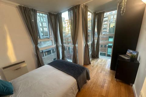 undefined, Lanark Square, London E14