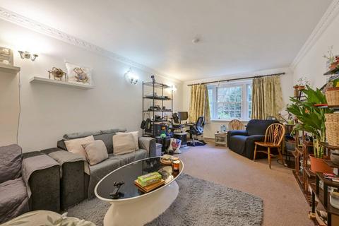 undefined, Wimbledon Park Side, Wimbledon Common, London, SW19