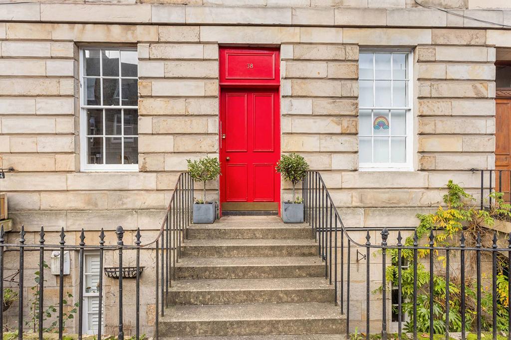 MFL7241330 205.jpg