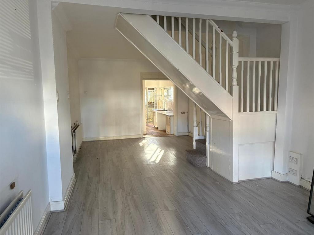 Lounge Rear.jpeg