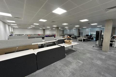 Office to rent, 22-25 Milton Rd Cambridge CB4 0AF