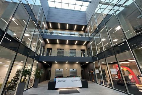 Office to rent, 22-25 Milton Rd Cambridge CB4 0AF