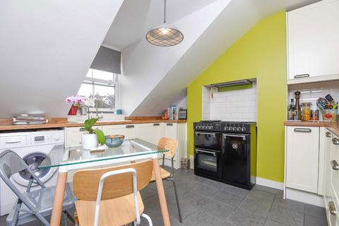 undefined, Lancaster Park, Richmond TW10