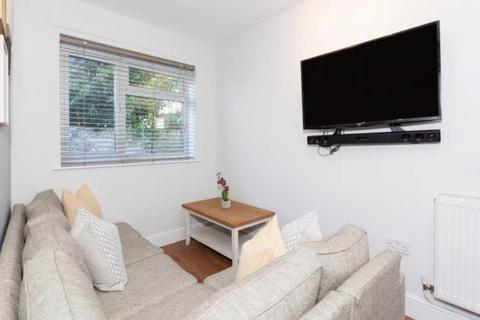 7 bedroom house to rent, Daniel Street, Cathays, Cardiff