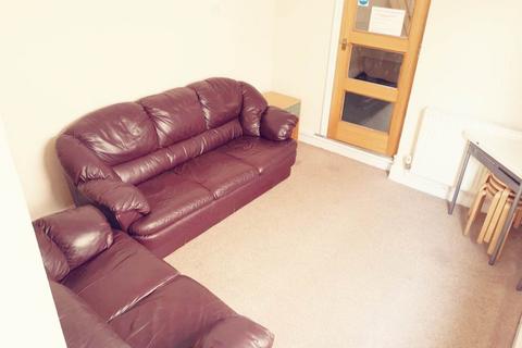 5 bedroom house to rent, Tewkesbury Place, Cathays,