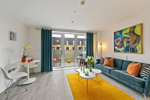 1 bedroom apartment for sale, Swan Court, Swan Street, Isleworth, TW7