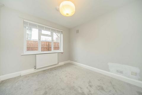 undefined, Steerforth Street, London SW18