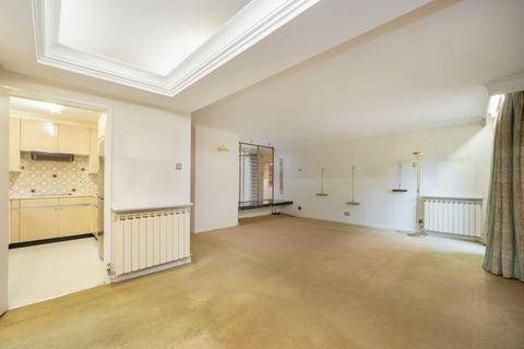 2 bedroom flat for sale, Abbey Road, London NW8