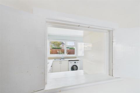 3 bedroom detached bungalow for sale, Hereford Close, Chichester