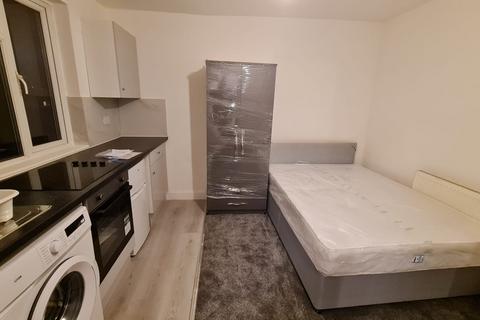 undefined, Mandeville Road, Northolt UB5