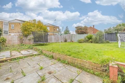 4 bedroom bungalow for sale, Dark Hill, Faversham, Kent, ME13