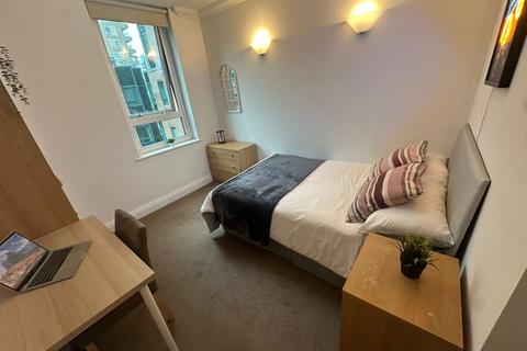 undefined, Lanark Square, London E14