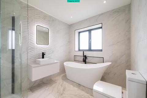 undefined, Highgrove Gardens, Edwalton, Nottingham, NG12 4DF