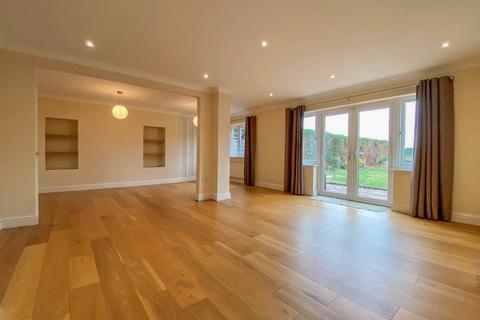undefined, Woodditton Road, Newmarket CB8