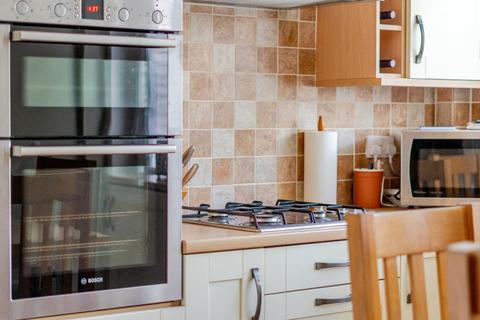 undefined, Fairmead Road, Reading RG2