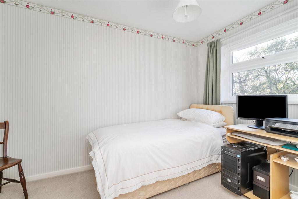 15 Sandfield Close 8.jpg