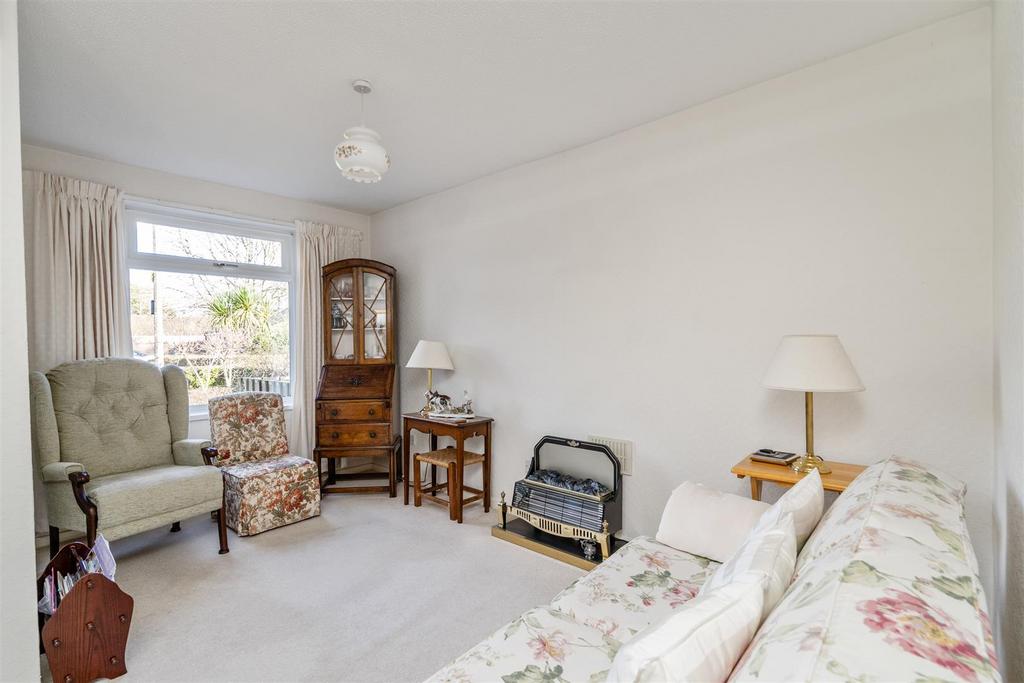 15 Sandfield Close 17.jpg