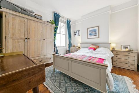 undefined, Latchmere Road, London SW11