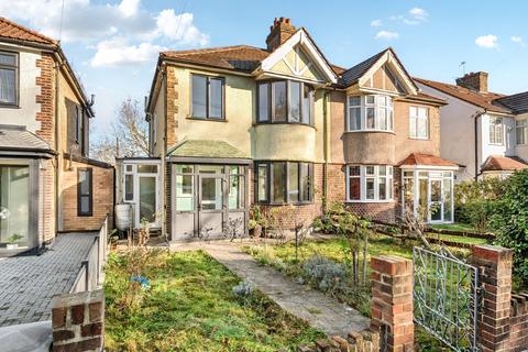 undefined, Commonside East, Mitcham, CR4