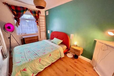 undefined, Elmfield Road, Potters Bar EN6