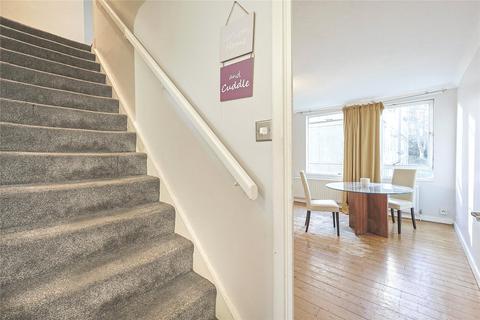 undefined, Carlton Drive, London, SW15