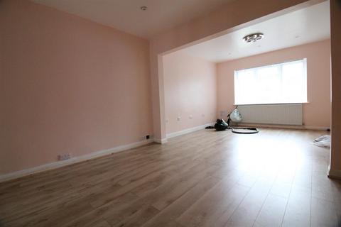 undefined, Lansbury Drive, Hayes