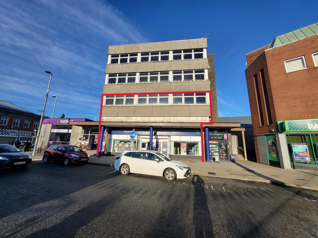 Commercial Unit FOR SALE