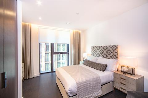 2 bedroom apartment to rent, Charles Clowes Walk, London SW11