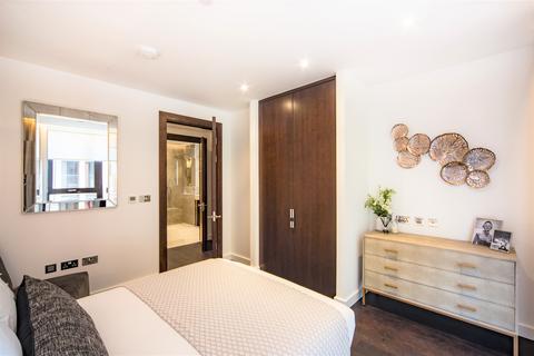 2 bedroom apartment to rent, Charles Clowes Walk, London SW11